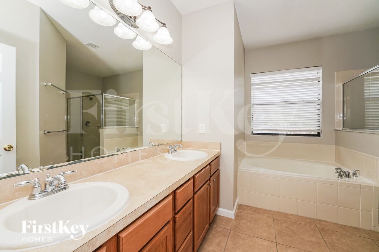 4365 Millicent Cir - Photo 7 of 16