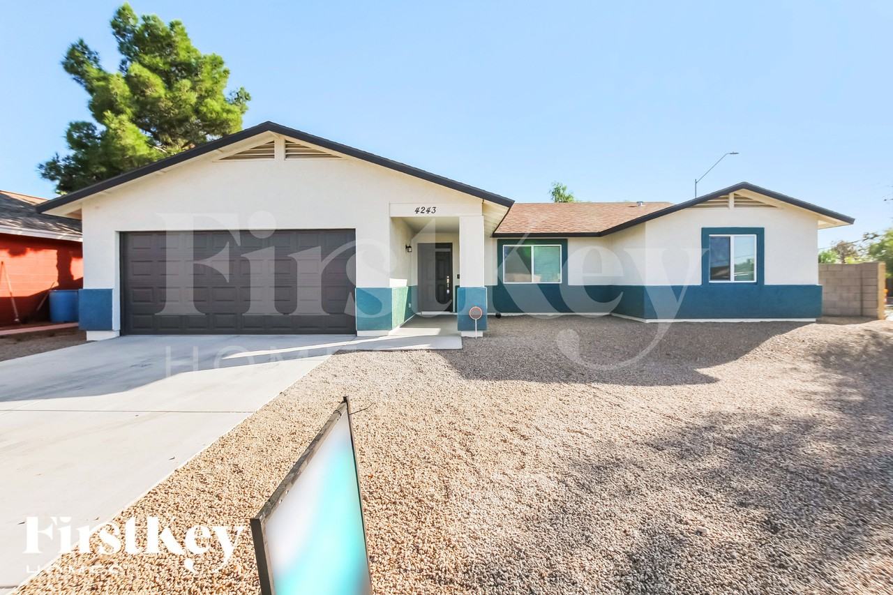4243 W Bluefield Ave