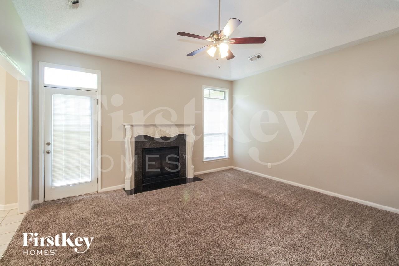 4101 Chimney Springs Ct - Photo 2 of 16