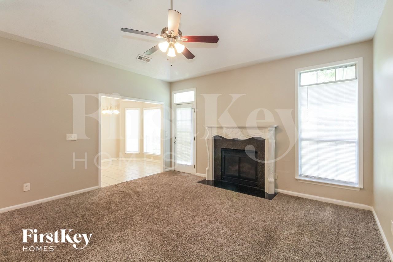 4101 Chimney Springs Ct - Photo 3 of 16