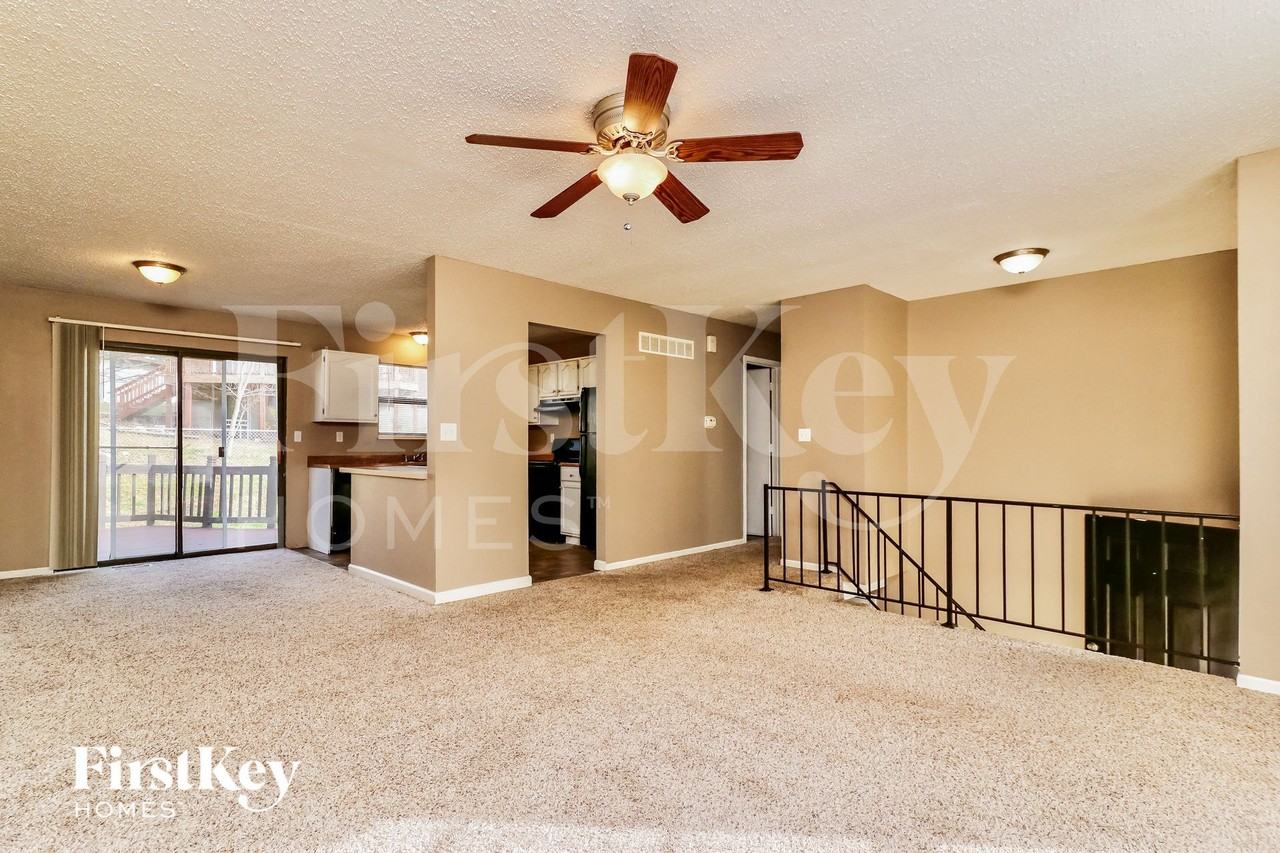 3958 Ryan Rd - Photo 5 of 15