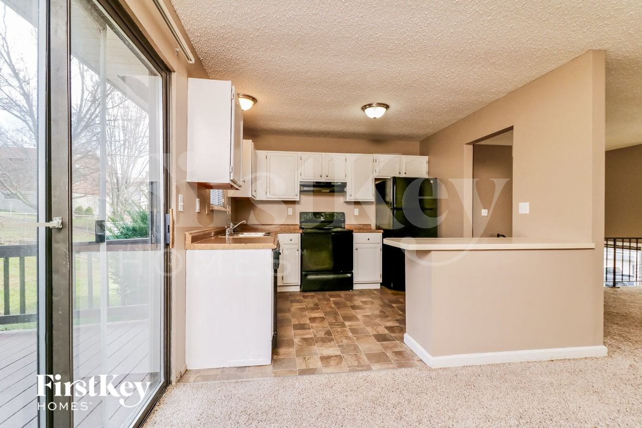 3958 Ryan Rd - Photo 7 of 15