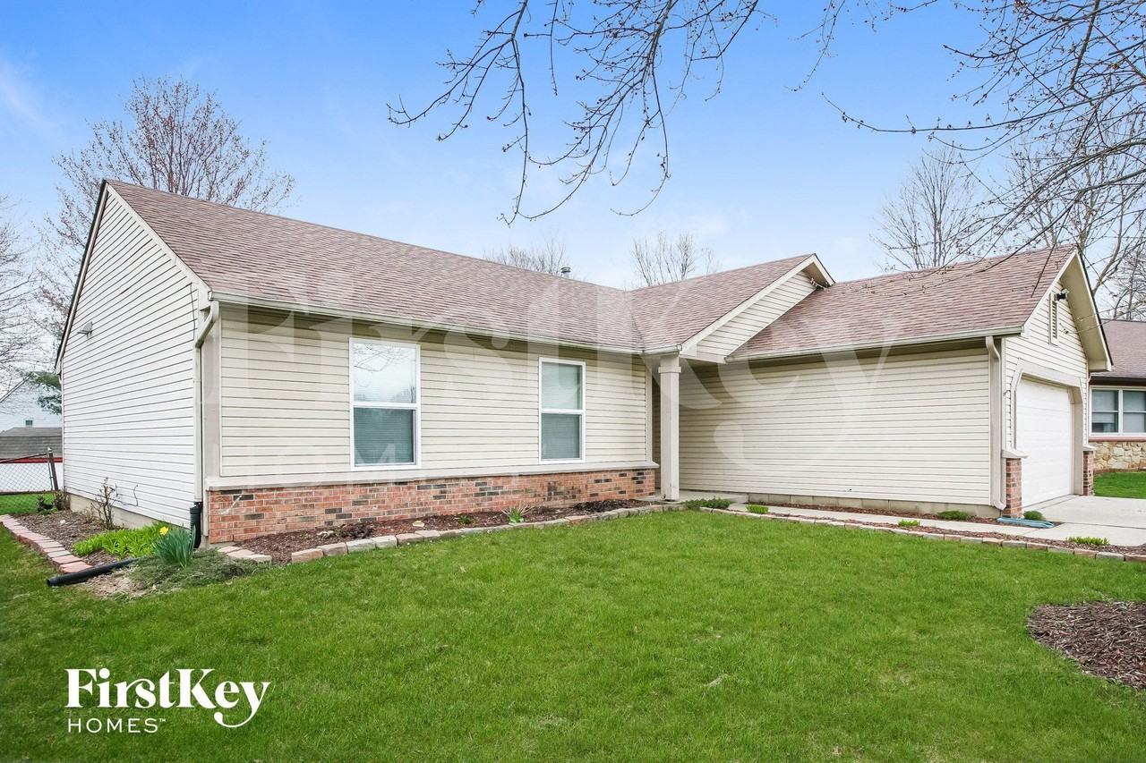 3758 Cardiff Ct - Photo 2 of 15