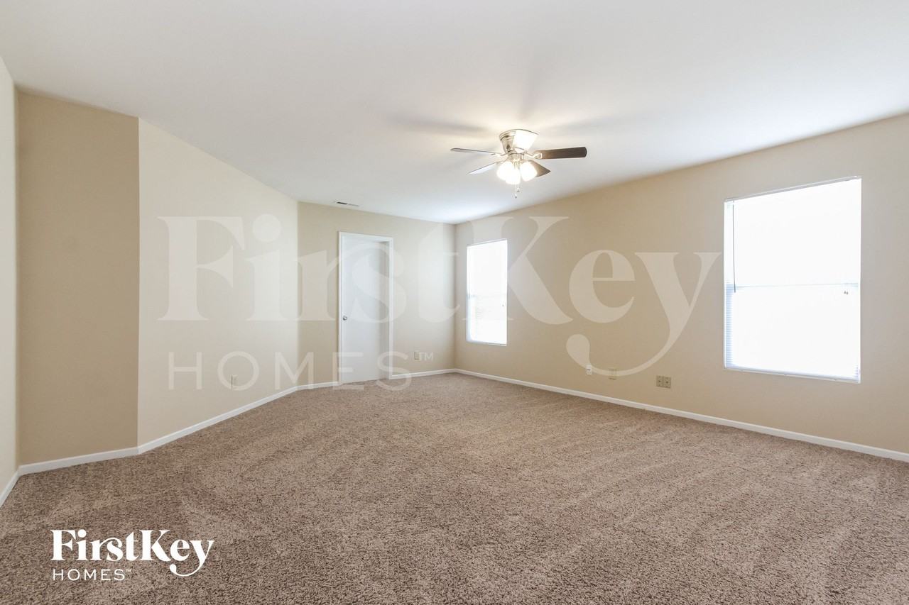 3608 Brandenburg Blvd - Photo 3 of 15