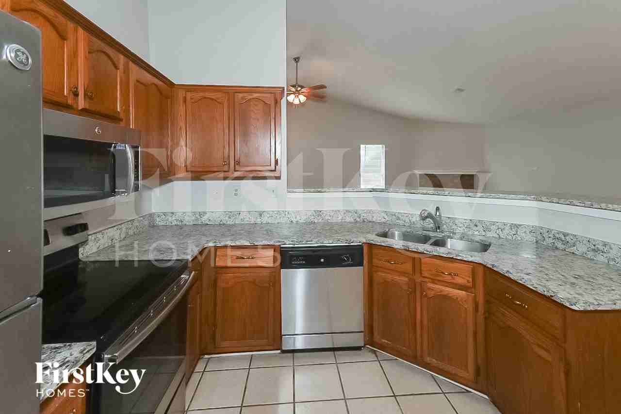 3431 Golden Oaks Dr - Photo 5 of 15