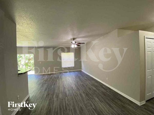 3343 Monday Ter - Photo 2 of 11