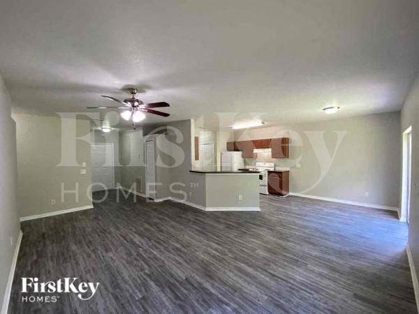 3343 Monday Ter - Photo 3 of 11