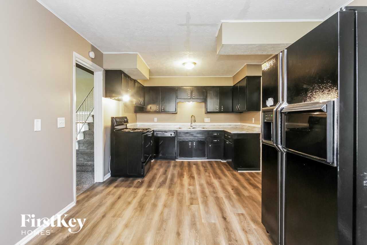 3223 Vincz Dr - Photo 6 of 15