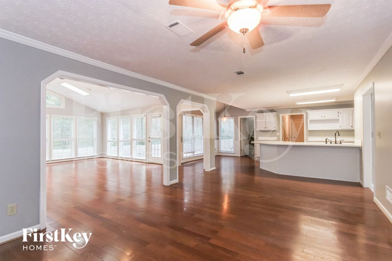 2345 Ashton Ridge Dr - Photo 4 of 15