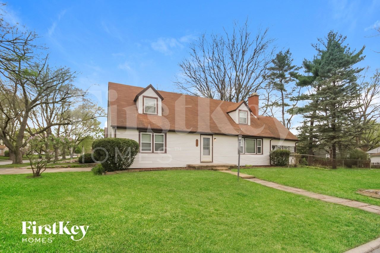 1802 Evergreen Rd - Photo 2 of 19