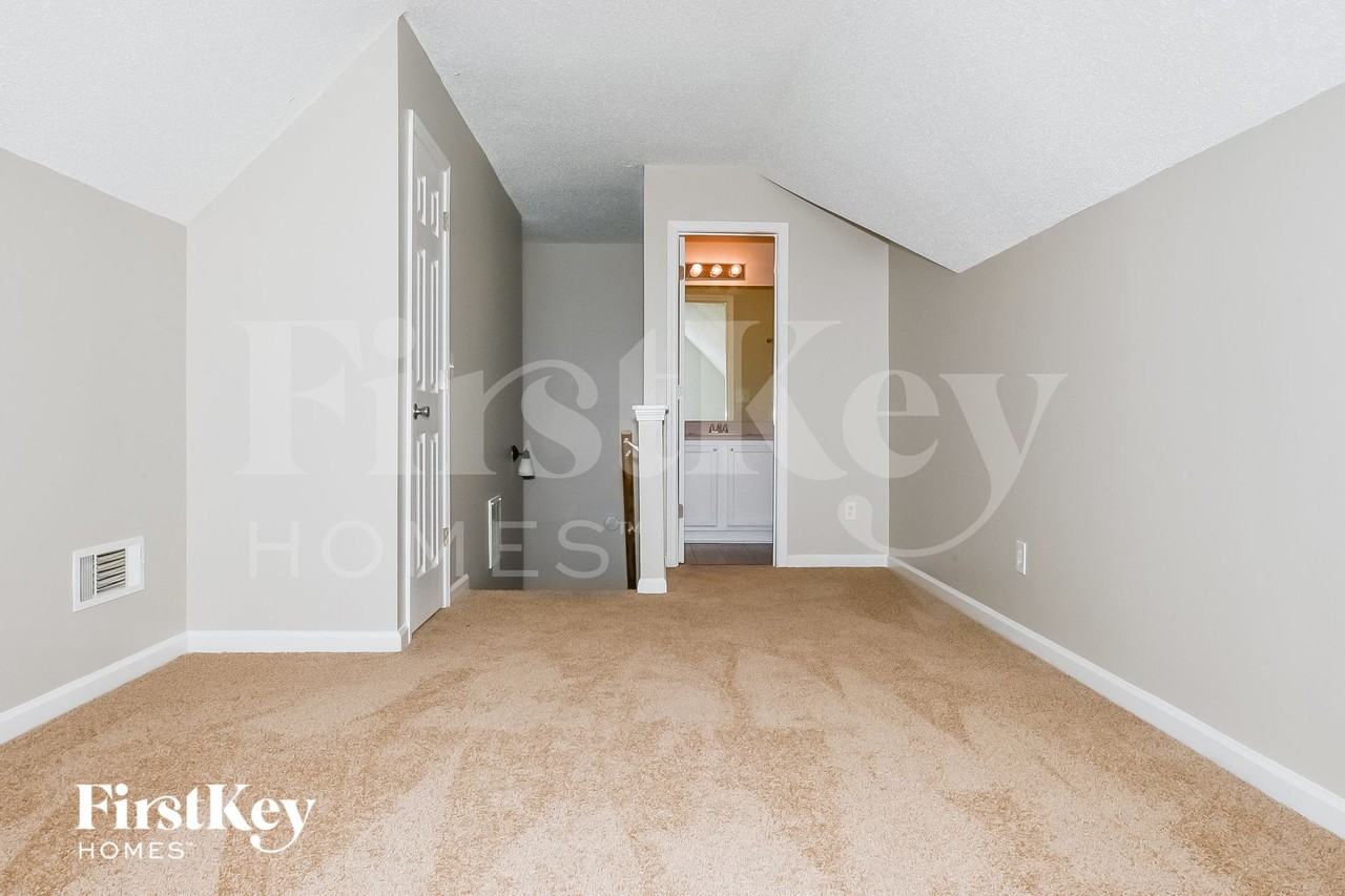 165 Cinnamon Oak Cir - Photo 7 of 15