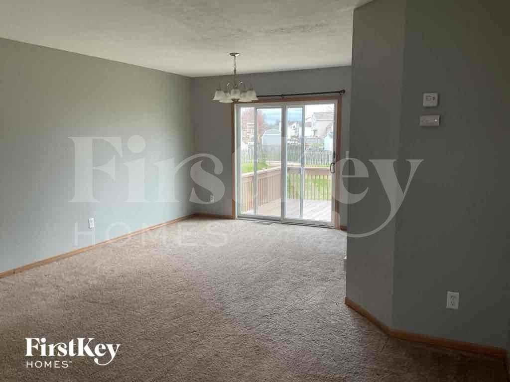 1488 W Quail Run Dr - Photo 4 of 10