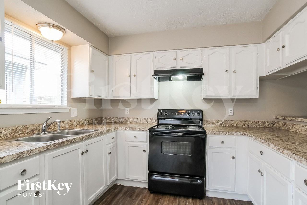 12703 Enchanted Path Dr - Photo 5 of 14