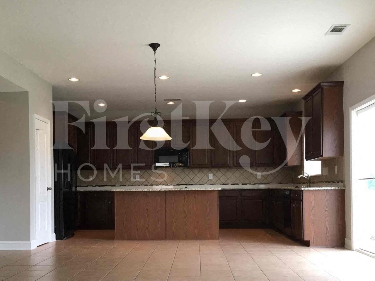 127 Colville Rd - Photo 7 of 28