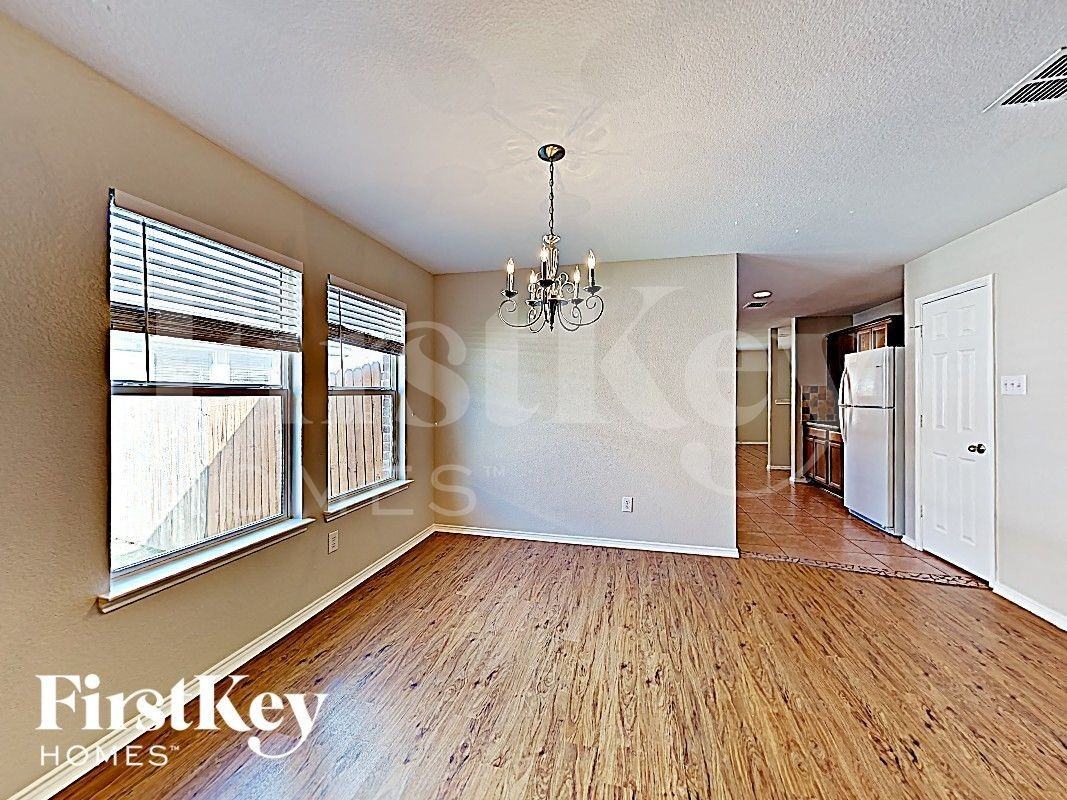 12640 Shady Cedar Dr - Photo 3 of 16