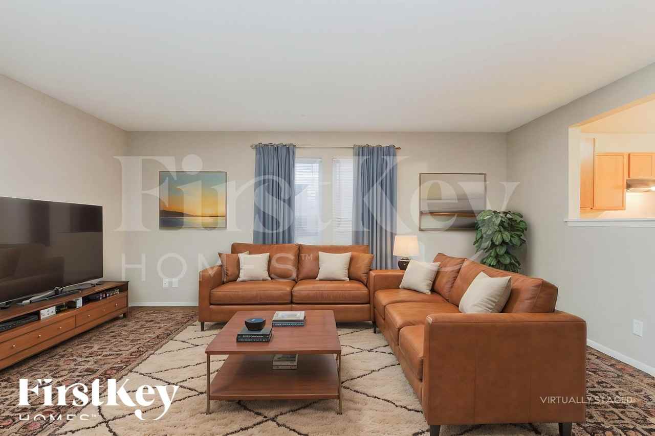 12529 Bearsdale Dr - Photo 3 of 18