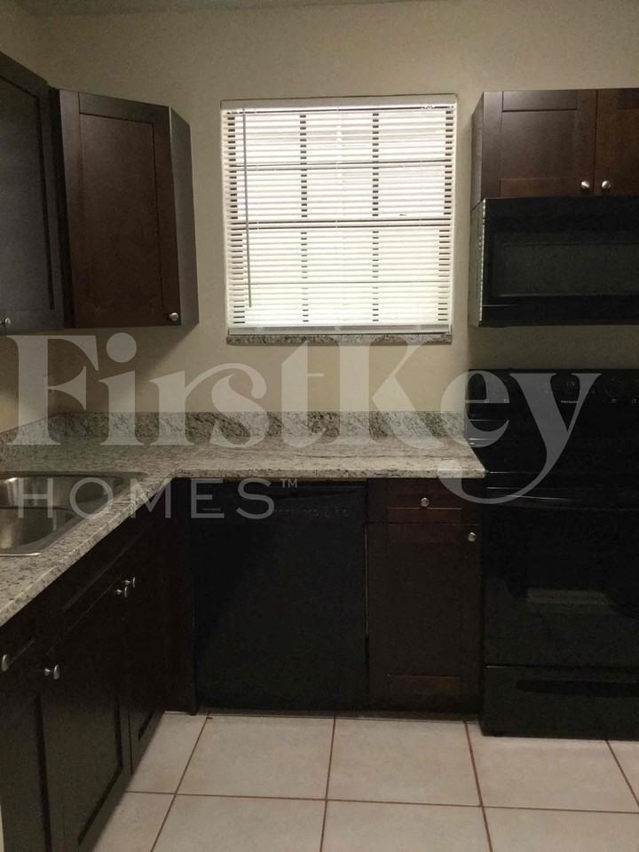 1121 Nwter - Photo 4 of 23