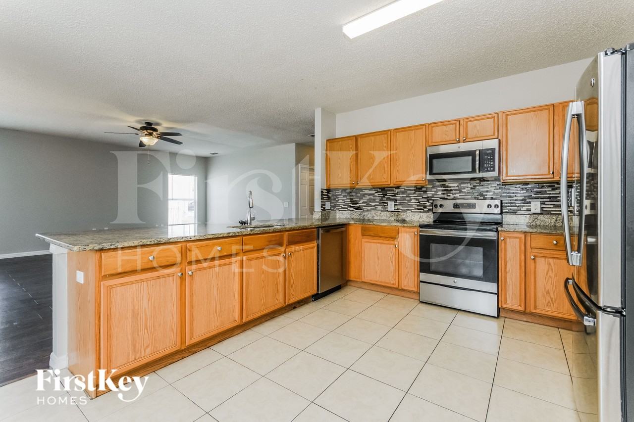 1107 Nelson Meadow Ln - Photo 6 of 16