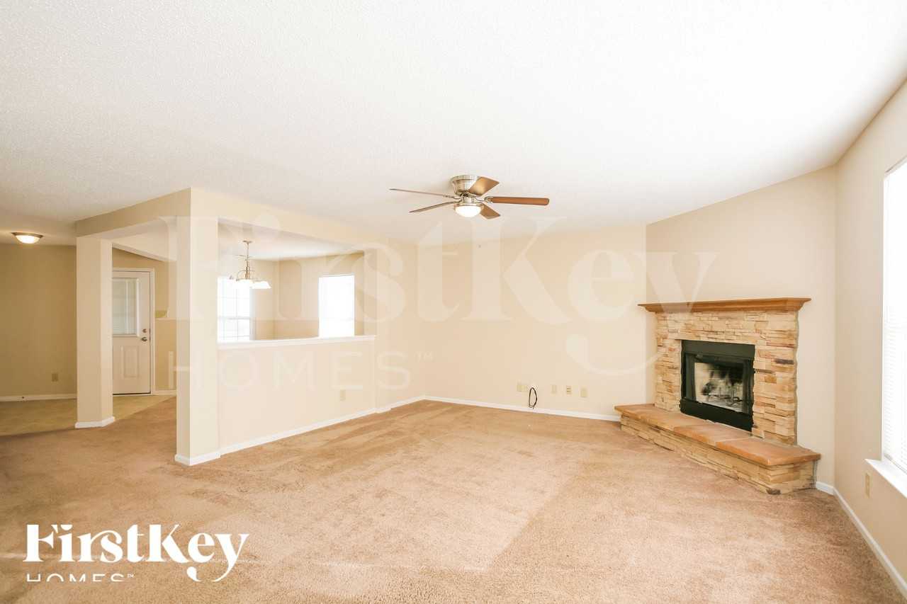 10871 Zimmerman Ln - Photo 3 of 18