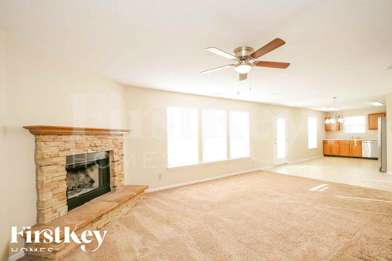10871 Zimmerman Ln - Photo 5 of 18
