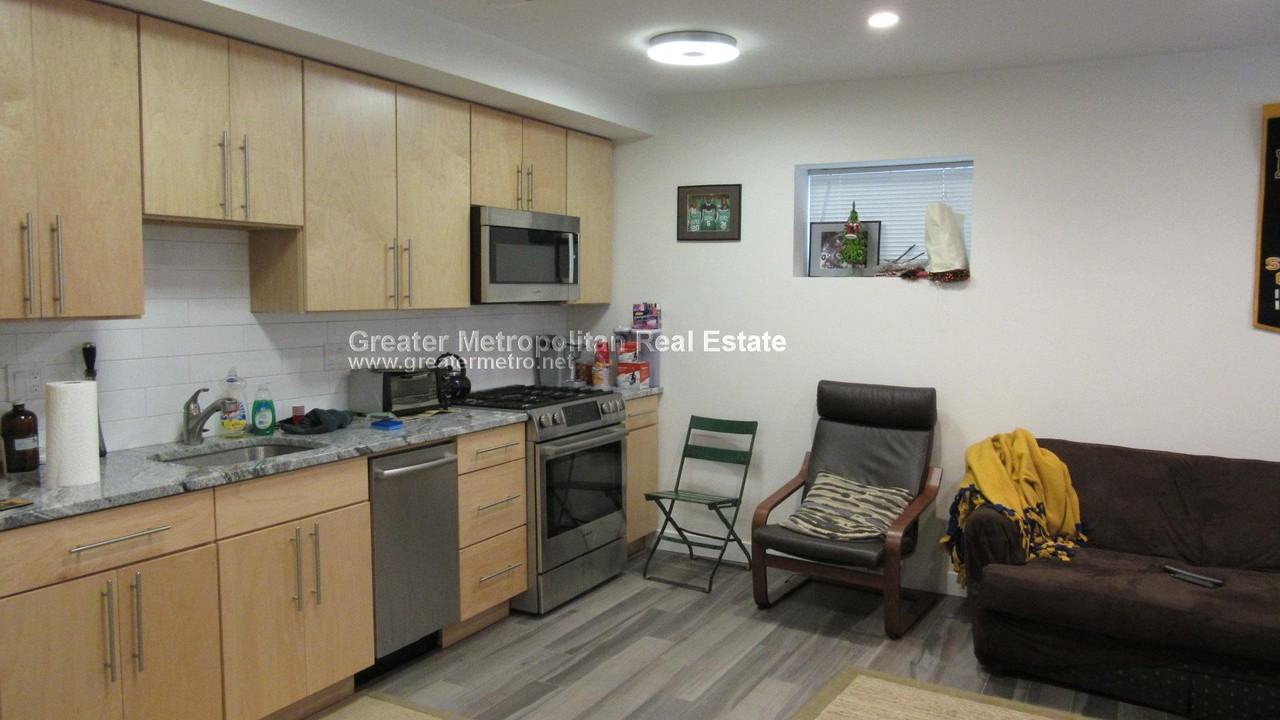 6 Foster St #1 - Photo 2 of 15