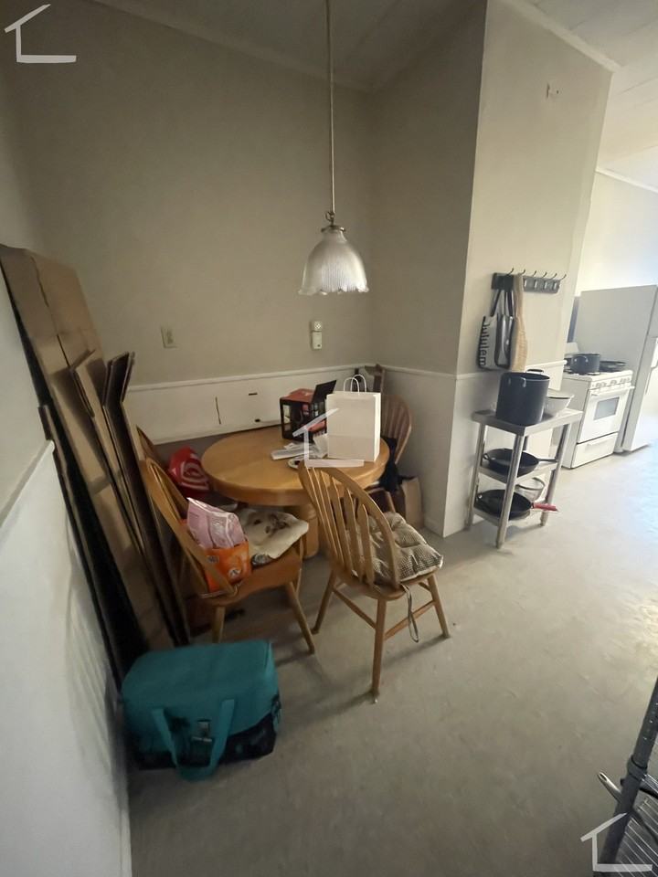 Euston St #1 - Photo 5 of 11