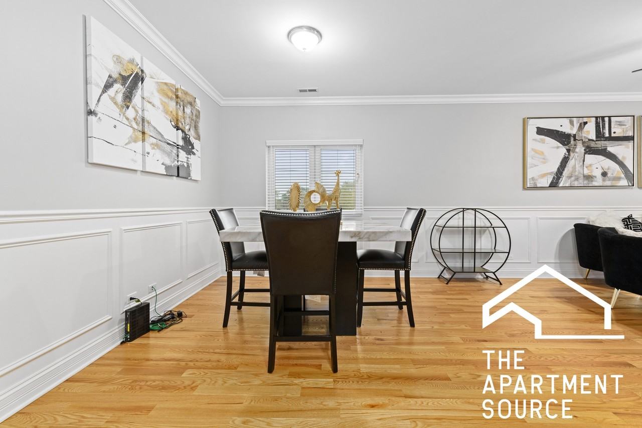 742 N Avers Ave #3 - Photo 4 of 10