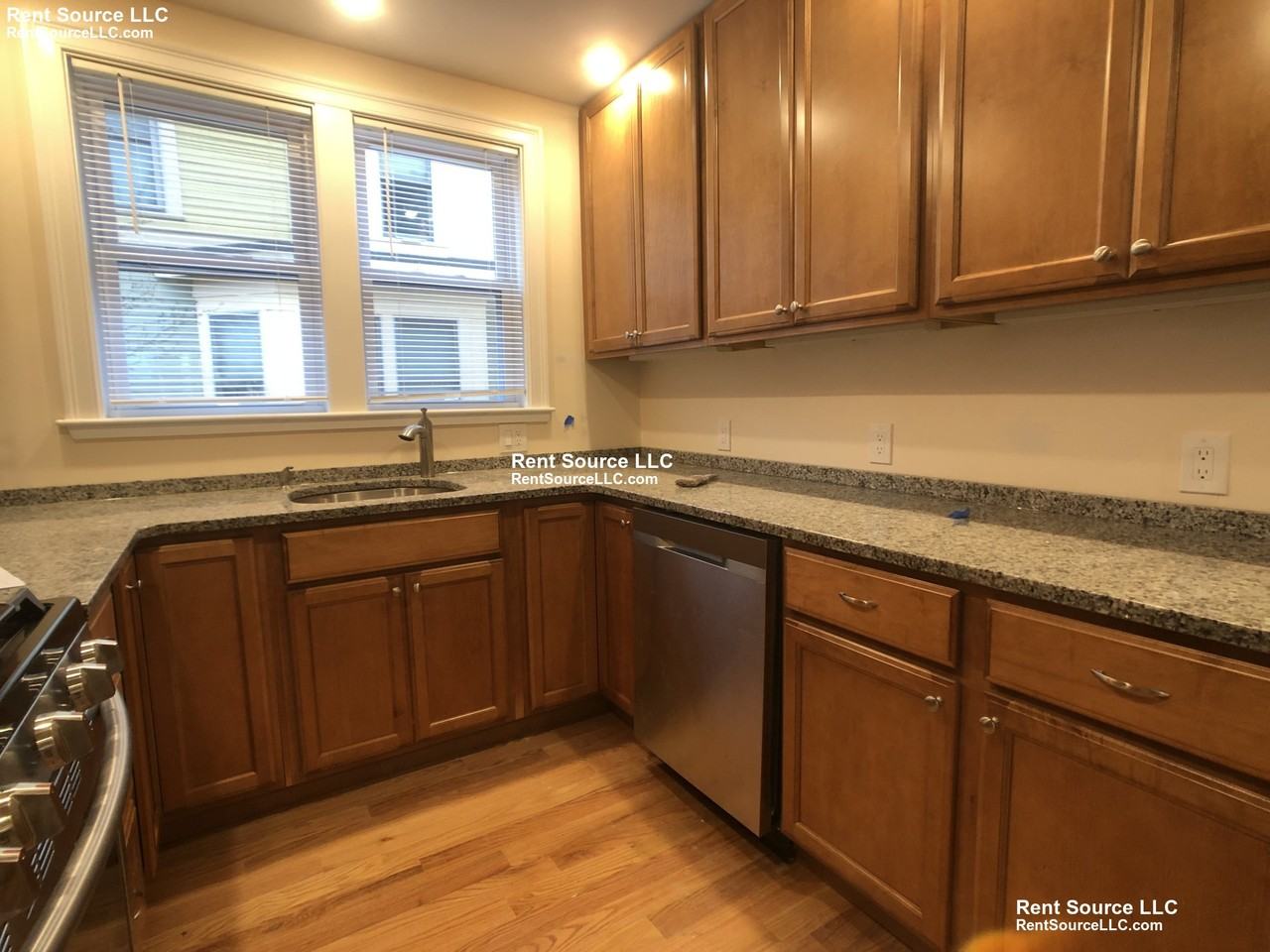 67 Temple St #1 - Photo 3 of 14