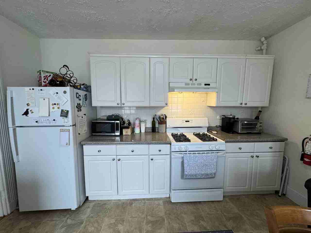 2 Walnut Ter #2 - Photo 4 of 21