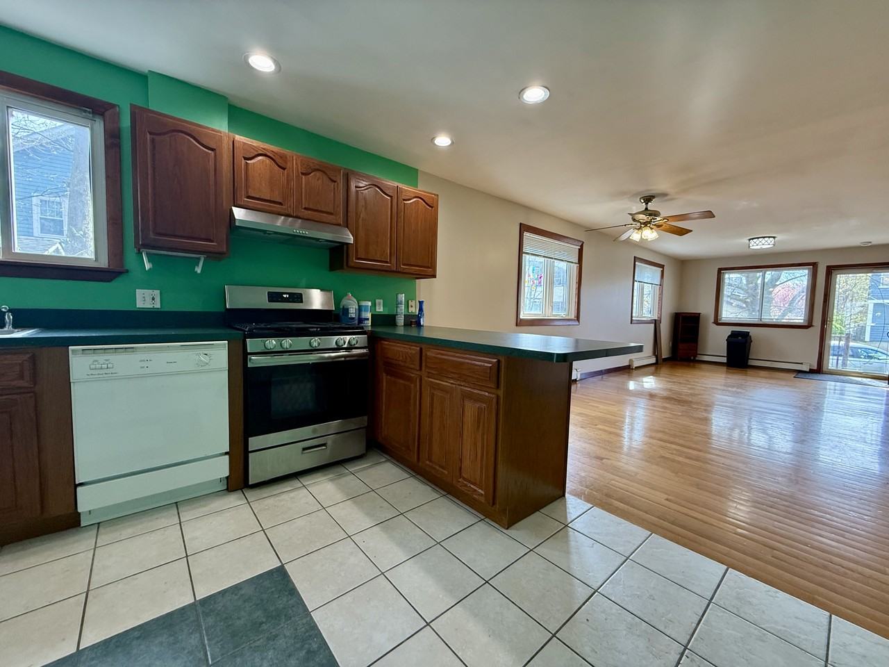 7 Madeline St #1 - Photo 3 of 14