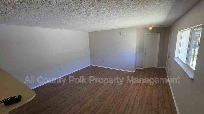 2116 Brandy Pl - Photo 2 of 16