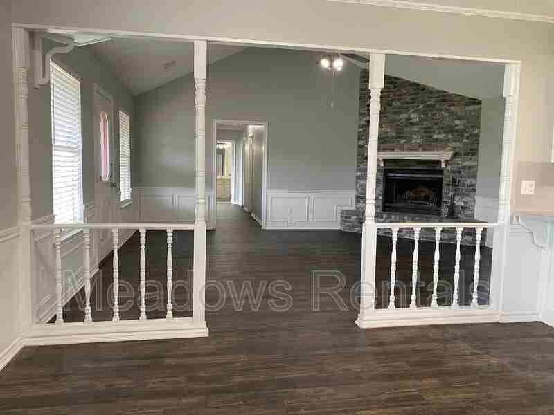 2904 Spring Valley Rd - Photo 7 of 15