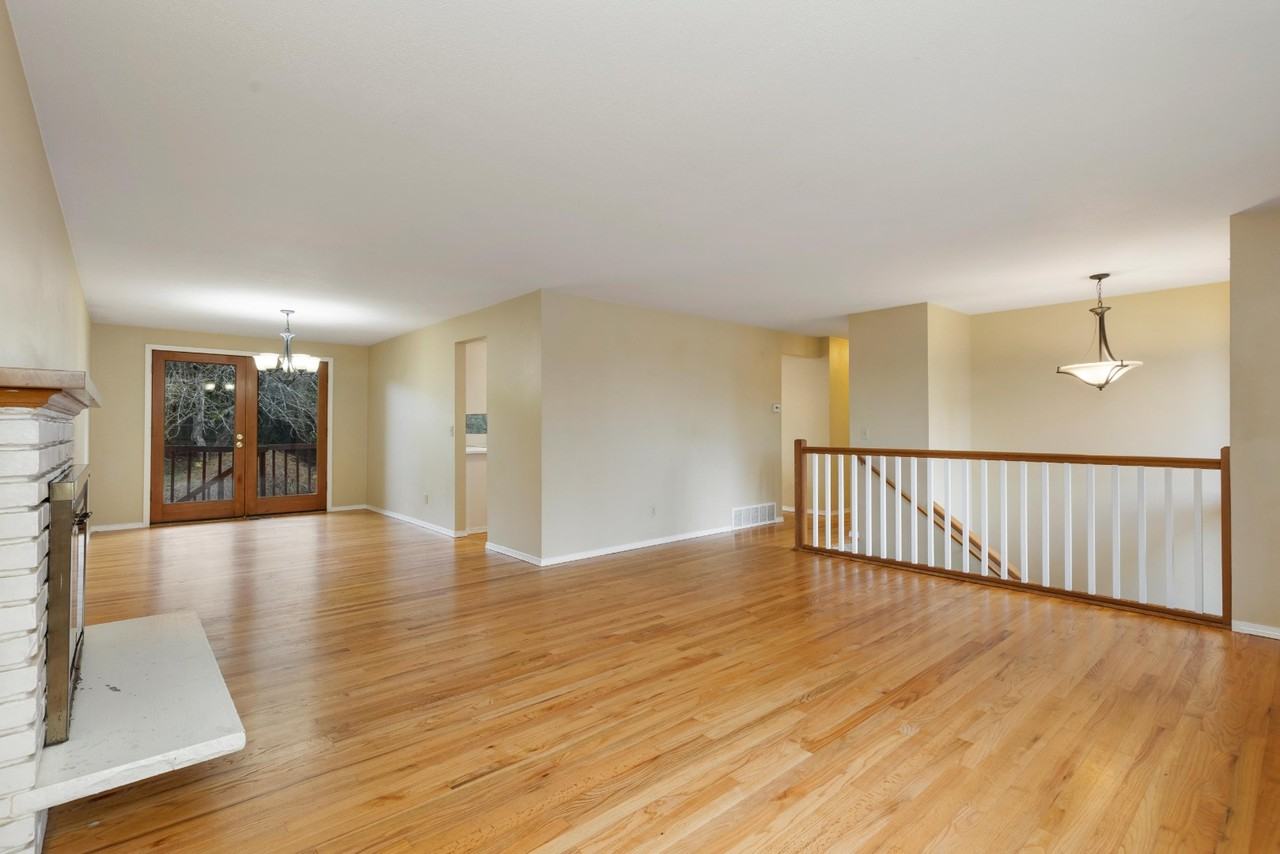 1415 Park Ave - Photo 6 of 38