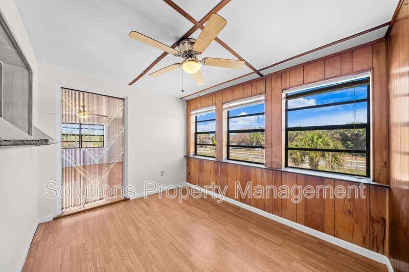 1630 S Atlantic Ave #4 - Photo 4 of 14