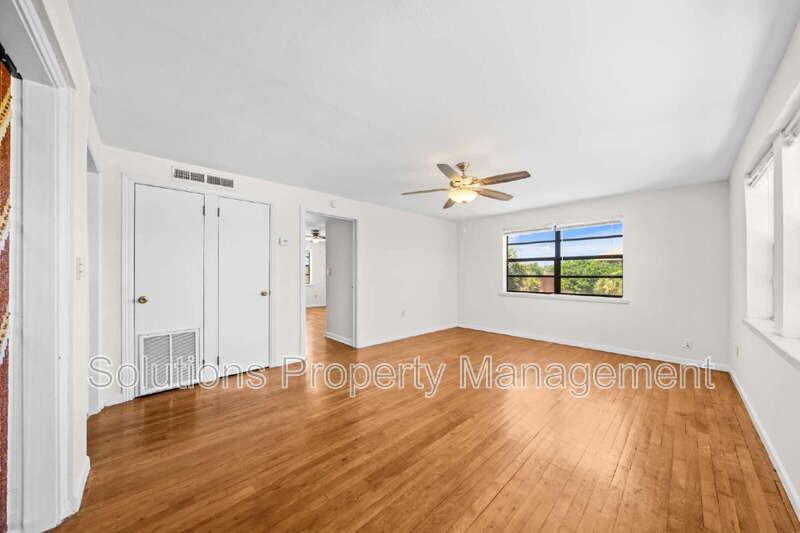 1630 S Atlantic Ave #4 - Photo 3 of 12