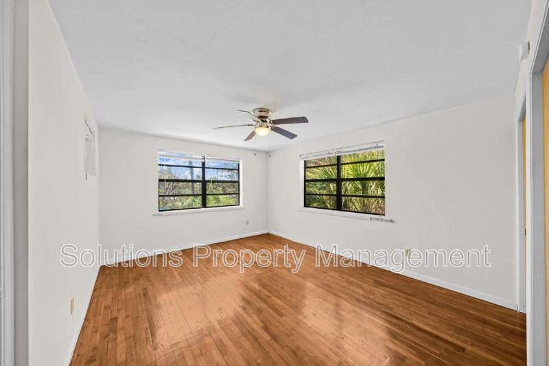 1630 S Atlantic Ave #4 - Photo 4 of 12