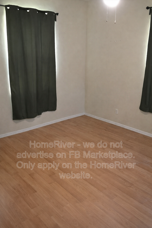 3220 W Paxton Ave - Photo 7 of 13