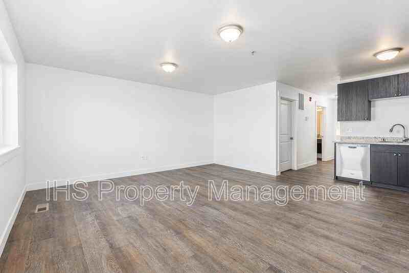 485 S 38th Ave #B207