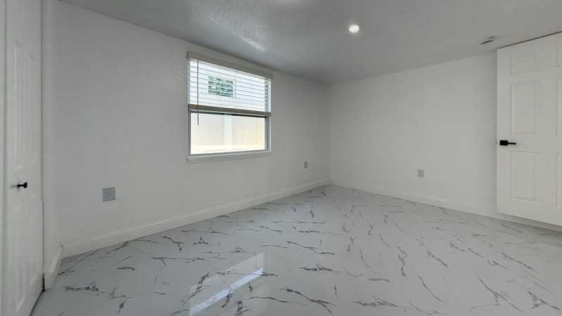 2712 60th Ave N - Photo 6 of 22