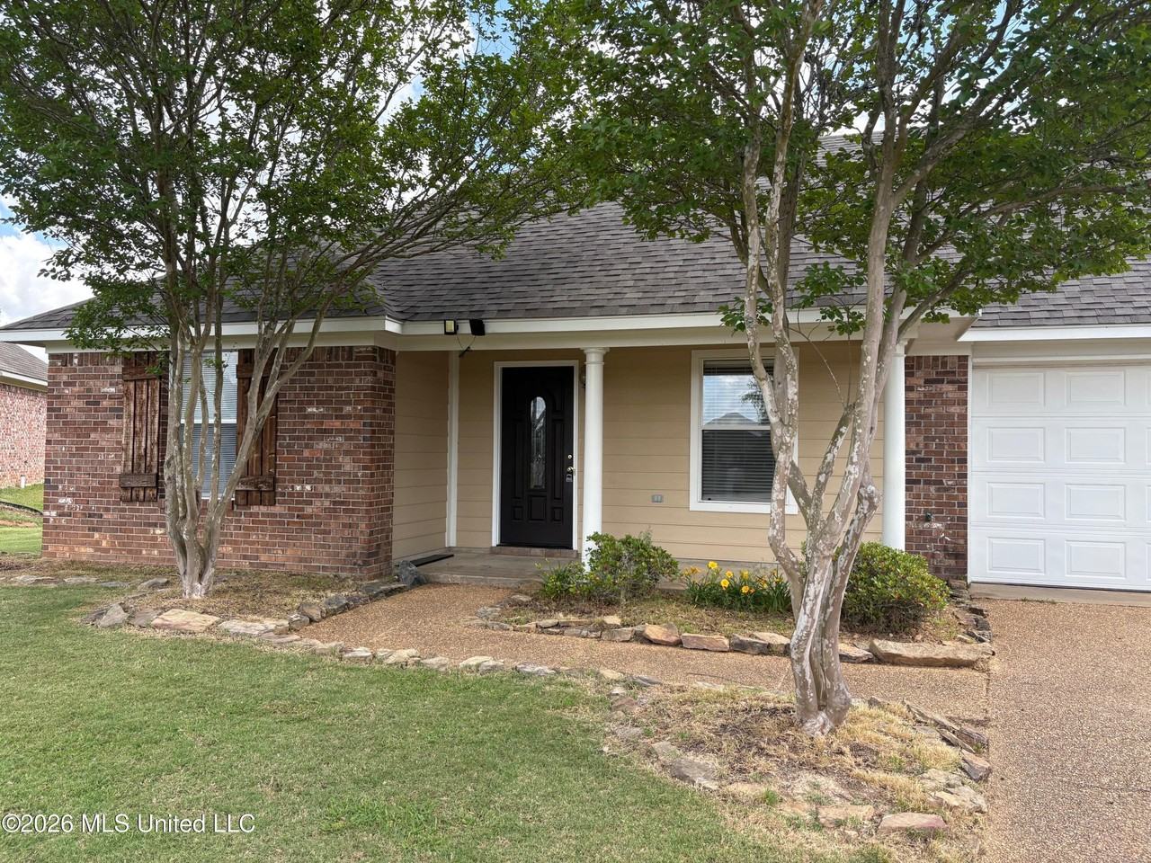 249 John Martin Dr - Photo 2 of 15