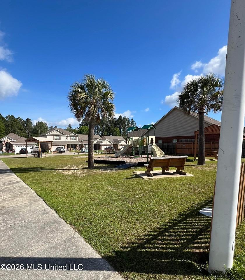 17038 Date Palm Dr - Photo 4 of 4