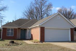 featured image of 6849 Dogwood Mnr W
