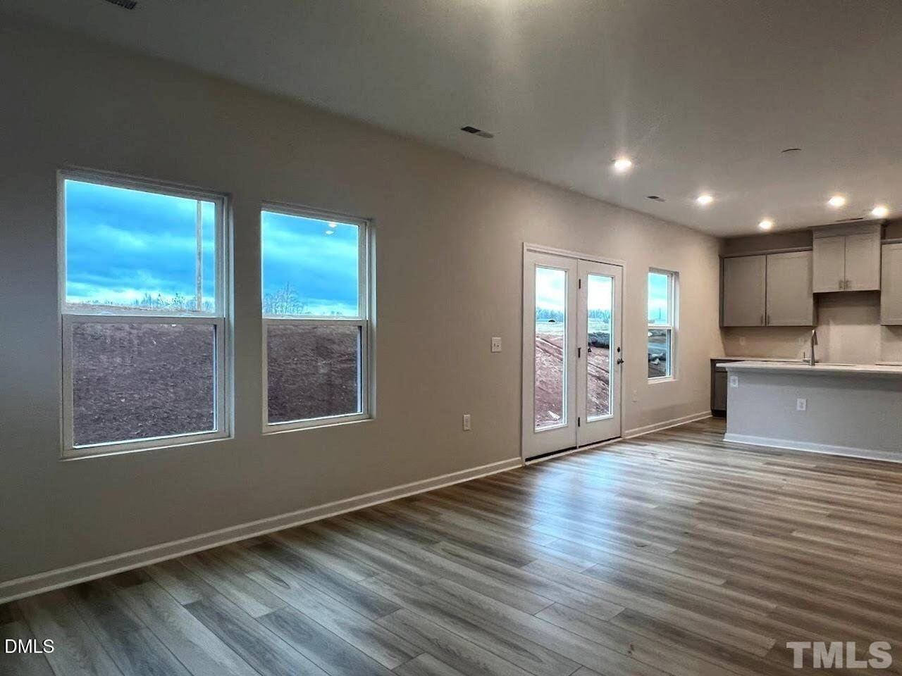 7142 Stratified Ct - Photo 3 of 12