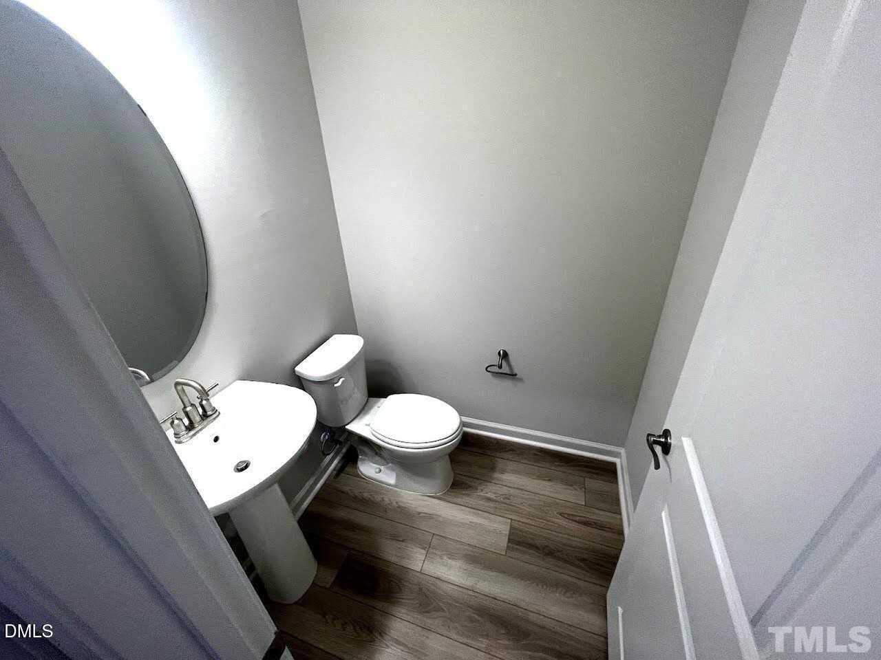 7142 Stratified Ct - Photo 5 of 12