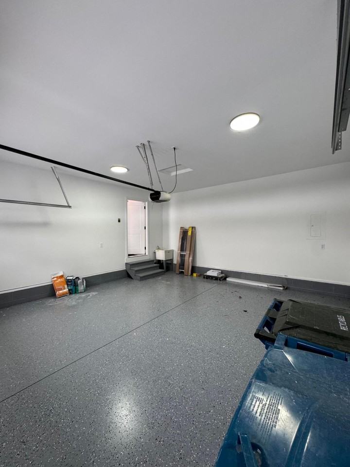 7718 E 108th Ave - Photo 6 of 15