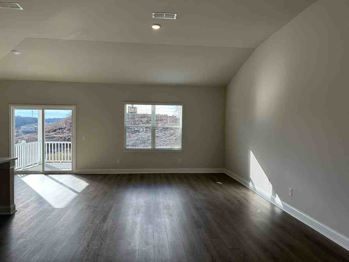 117 Cades Bluff Rd - Photo 5 of 20