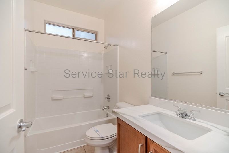 7383 W Milton Dr - Photo 4 of 26