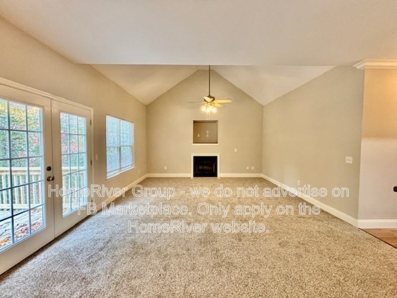 7317 Bushnell Ln - Photo 2 of 23