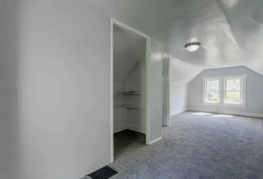 897 Peckham St #SFR - Photo 6 of 21