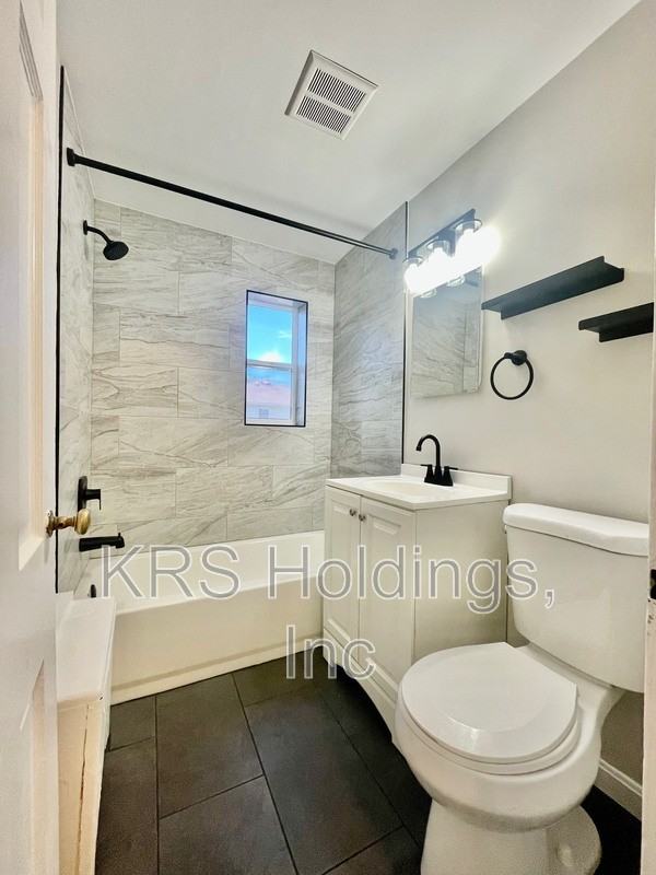 2809 16th Rd S #A - Photo 4 of 12